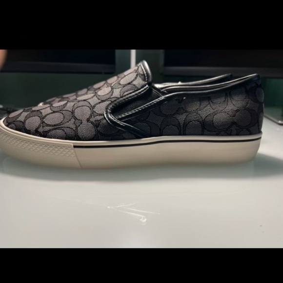 NWT- Coach Slip-On - Picture 2 of 5